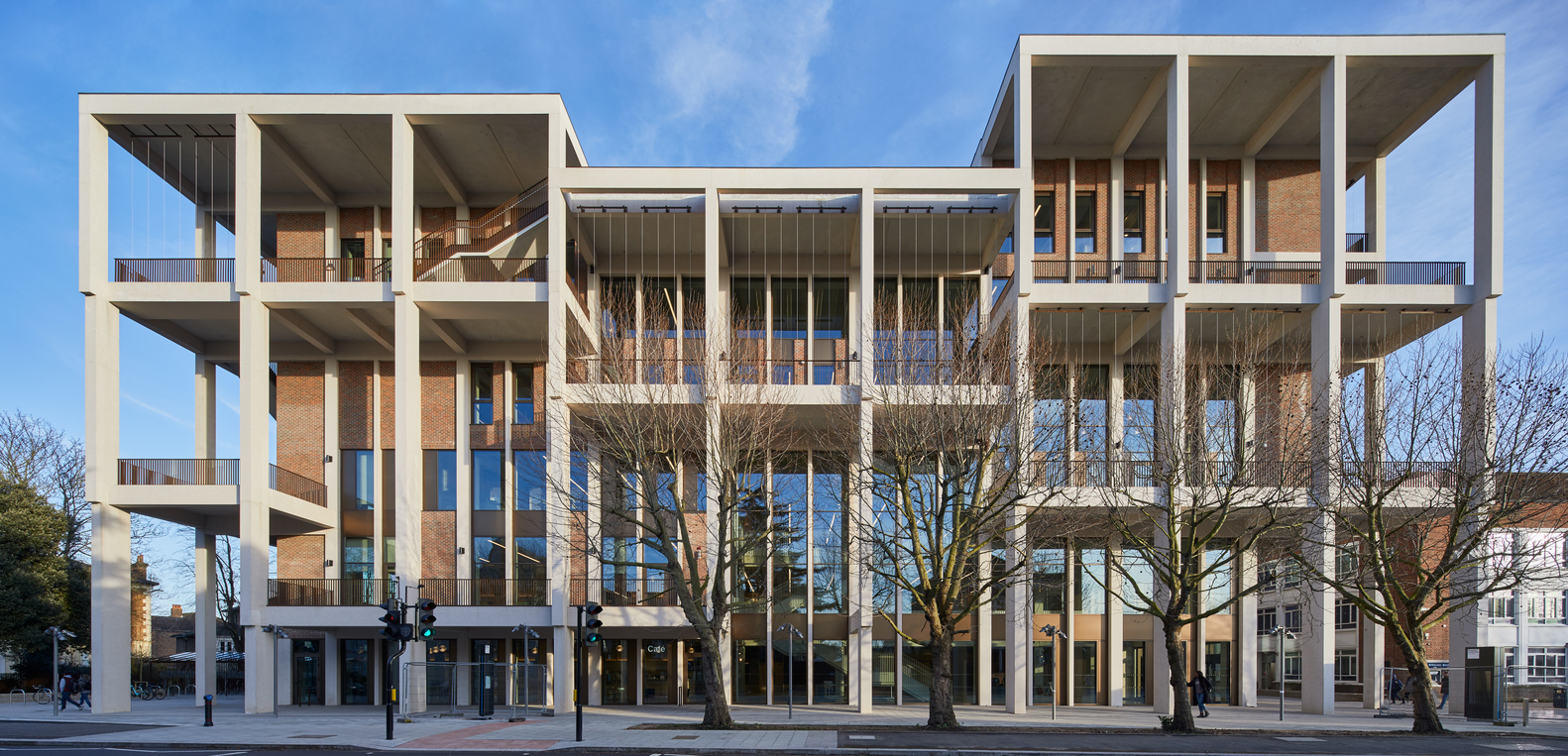 Kingston University Town House : Grafton Architects