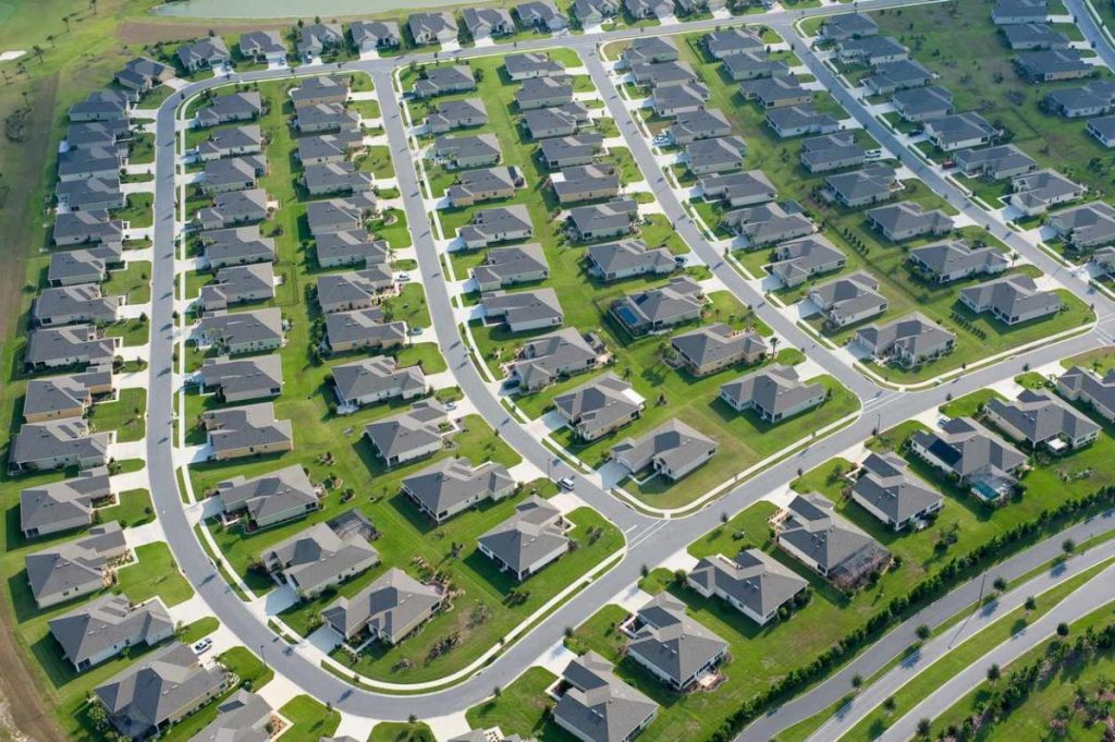 urbanización en las afueras